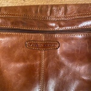 Messenger fossil leather bag